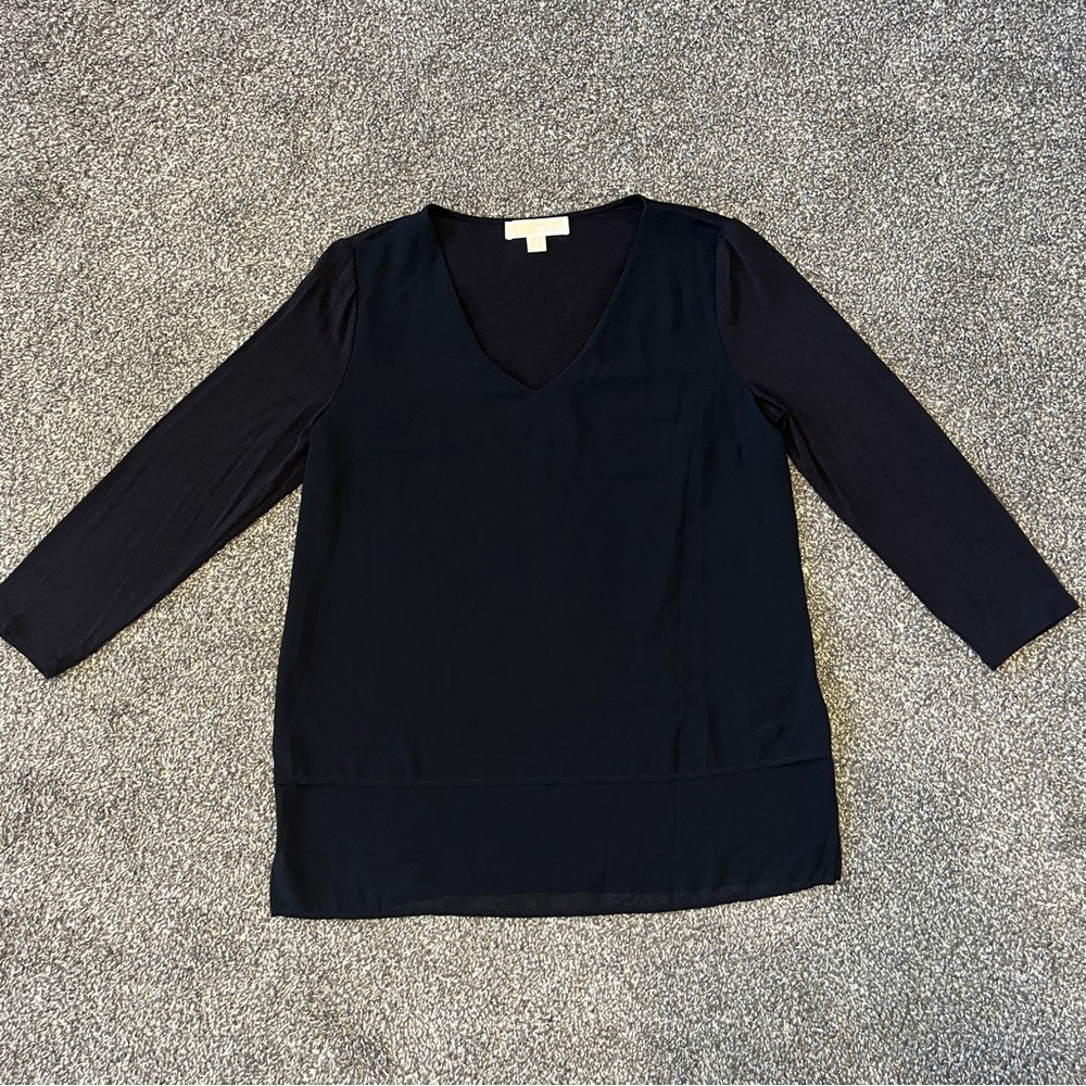 Michael Kors Black V-Neck Long Sleeve Tunic Blouse - Picture 3 of 8